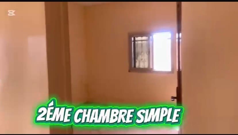 Appartement 4 chambres salon à Thies - Miniature 5