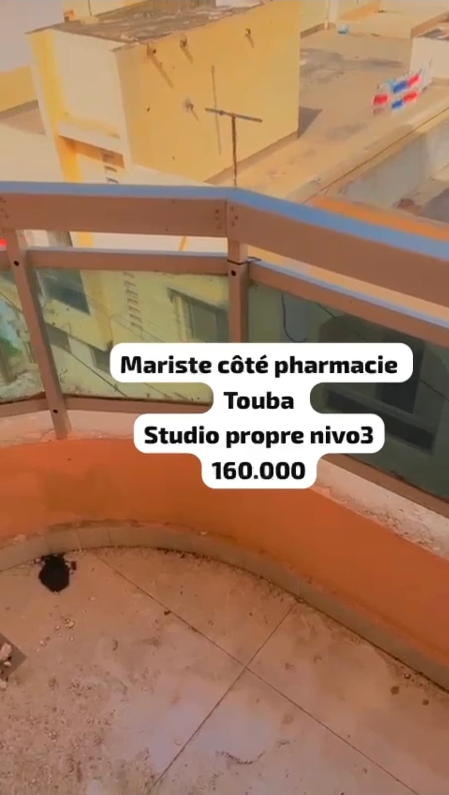 Studio Mariste cote pharmacie Touba - Miniature 3